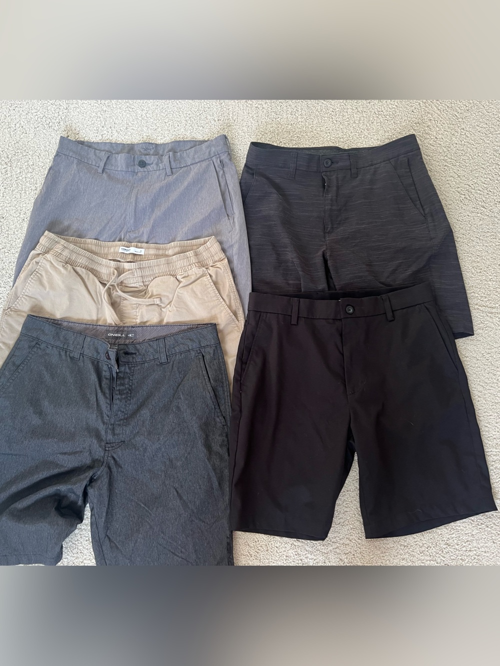 Men's 5 Piece Lot of size 32 shorts-Classic Everyday Style